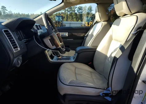 2010 Lincoln Mkx из США, поврежденный, VIN 2LMDJ8JC1ABJ27653